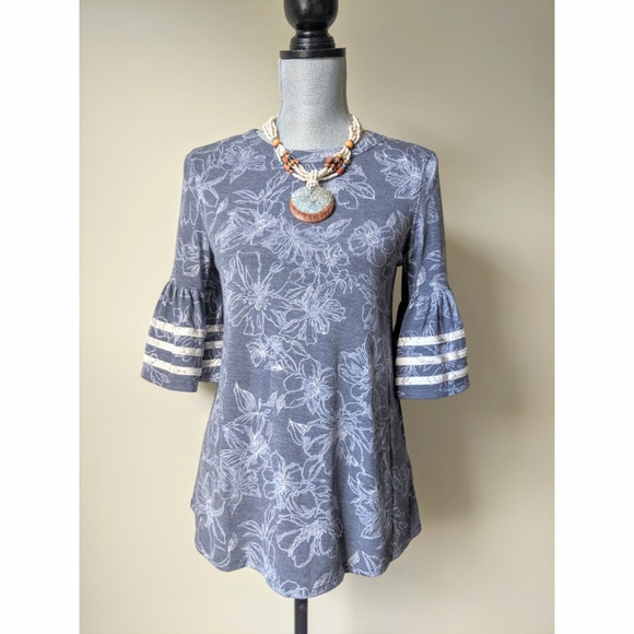 [Gypsy Magic] Slate Floral & Stripe Blouse - Picture 1 of 4